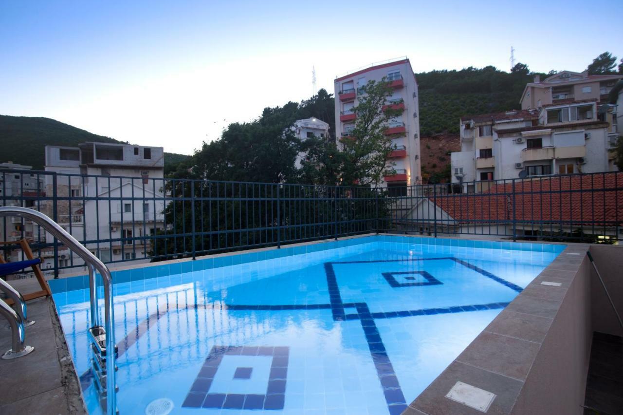 Hotel Twelve By Aycon Budva Luaran gambar
